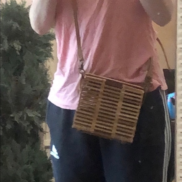 Wooden Crossbody Bag - Picture 2 of 9